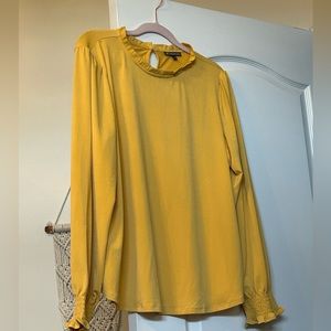 Yellow Adriana Papell High-neck top